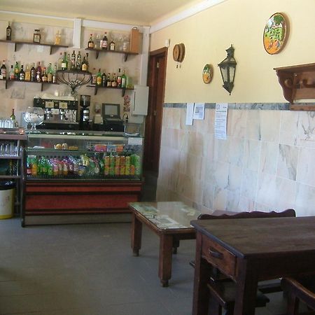 "O Viajante" Low Cost Hotel Estremoz Exteriör bild