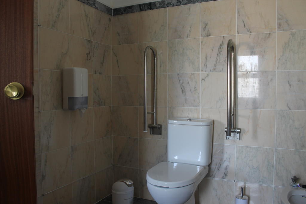 "O Viajante" Low Cost Hotel Estremoz Exteriör bild