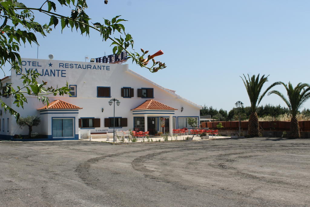 "O Viajante" Low Cost Hotel Estremoz Exteriör bild
