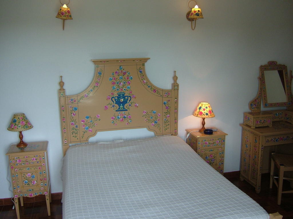 "O Viajante" Low Cost Hotel Estremoz Rum bild