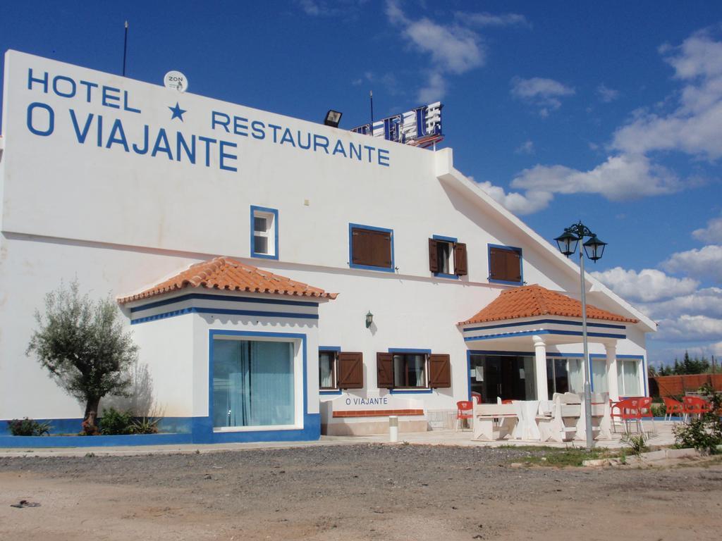 "O Viajante" Low Cost Hotel Estremoz Exteriör bild